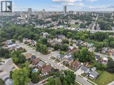 188 Wentworth Avenue Kitchener ON N2M 3S4