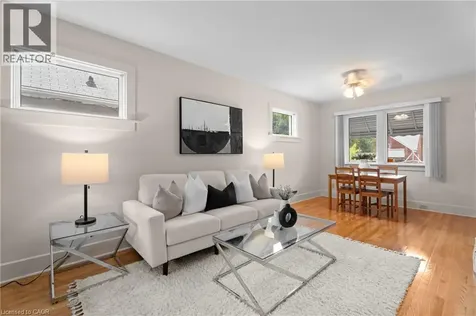 188 Wentworth Avenue Kitchener ON N2M 3S4