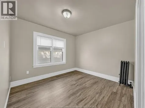 669 Park Street West Windsor ON N9A 5V7