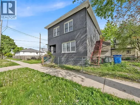 669 Park Street West Windsor ON N9A 5V7