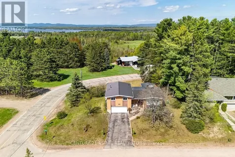 620 Birch Street Petawawa ON K8A 7K6
