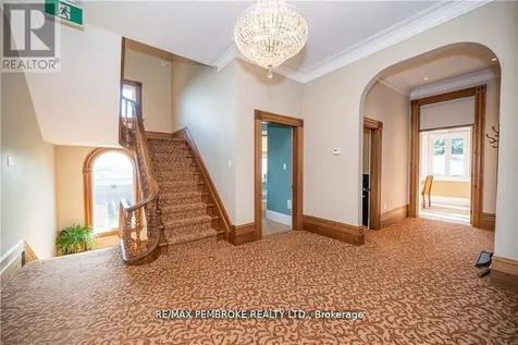 464 Pembroke Street West Pembroke ON K8A 5N9