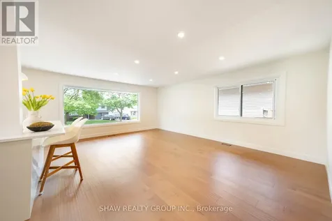 22 Charlotte Crescent Kitchener ON N2B 2K3