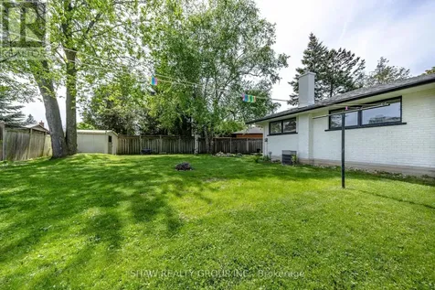 22 Charlotte Crescent Kitchener ON N2B 2K3