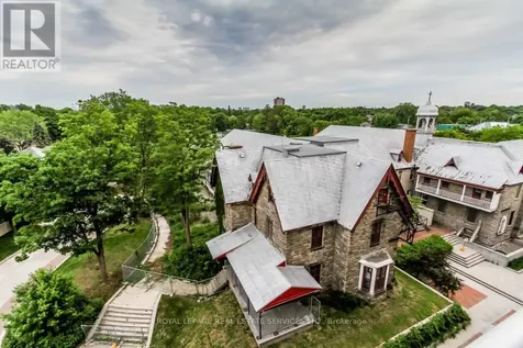98 Richmond Road Ottawa ON K1Z 0B2