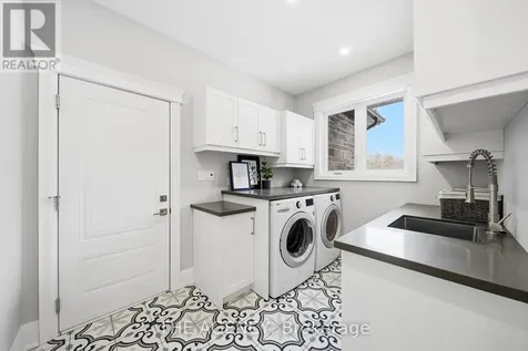 75 Robinson Road Cambridge ON N1R 5S7