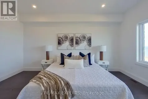 7 Julia Circle Wasaga Beach ON L9Z 2M4