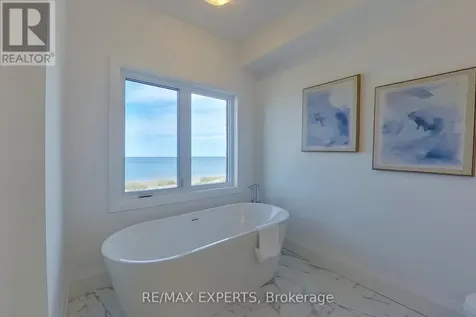 7 Julia Circle Wasaga Beach ON L9Z 2M4