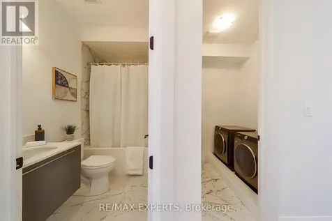 7 Julia Circle Wasaga Beach ON L9Z 2M4