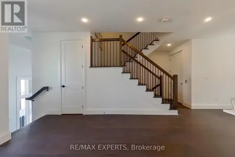 7 Julia Circle Wasaga Beach ON L9Z 2M4