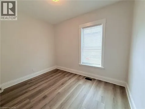 220 Maplewood Avenue Hamilton ON L8M 1X8