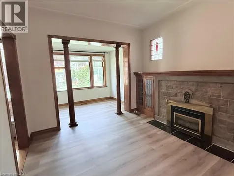 220 Maplewood Avenue Hamilton ON L8M 1X8