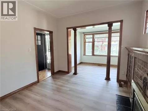 220 Maplewood Avenue Hamilton ON L8M 1X8