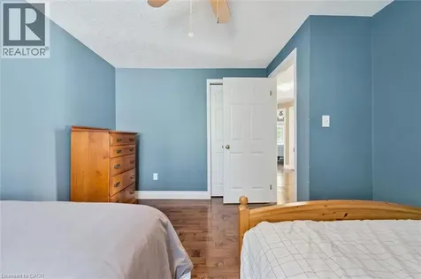 973 Creekside Drive Waterloo ON N2V 2W5