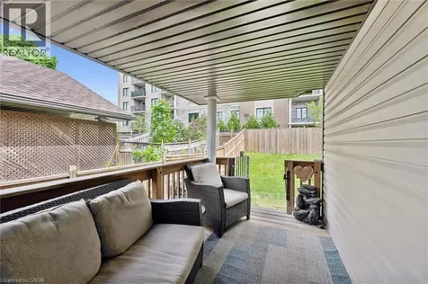 973 Creekside Drive Waterloo ON N2V 2W5