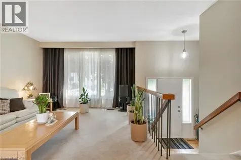 224 Erindale Crescent Cambridge ON N3C 3E8