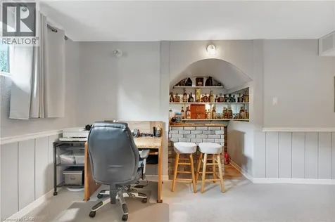 224 Erindale Crescent Cambridge ON N3C 3E8