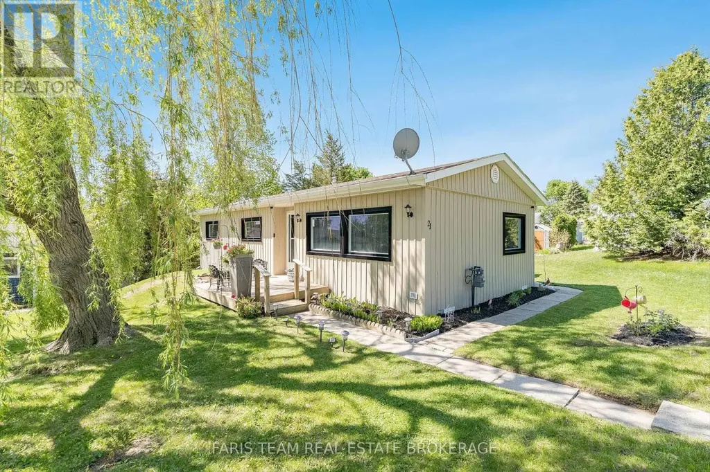 21 Hawthorne Drive Innisfil ON L9S 1P7
