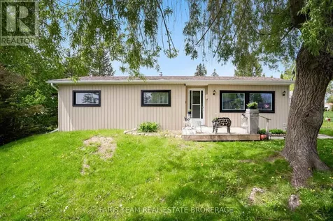 21 Hawthorne Drive Innisfil ON L9S 1P7