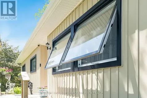 21 Hawthorne Drive Innisfil ON L9S 1P7