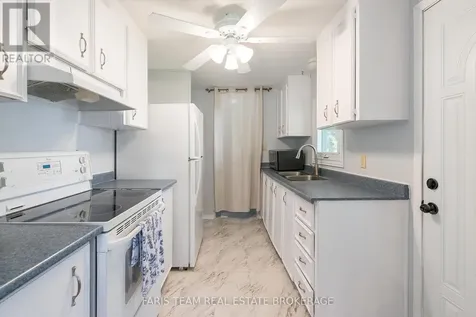 21 Hawthorne Drive Innisfil ON L9S 1P7