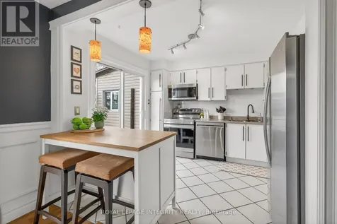 24 Westcliffe Road Ottawa ON K2H 7X4