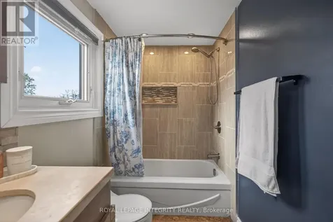 24 Westcliffe Road Ottawa ON K2H 7X4