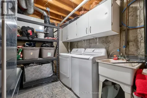 24 Westcliffe Road Ottawa ON K2H 7X4