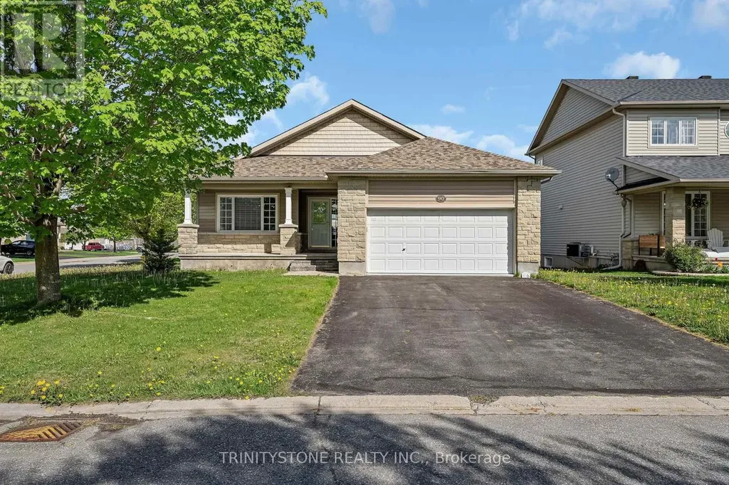 90 Sinclair Avenue Carleton Place ON K7C 4V3
