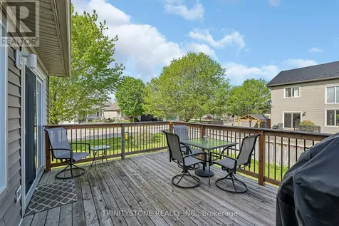 90 Sinclair Avenue Carleton Place ON K7C 4V3