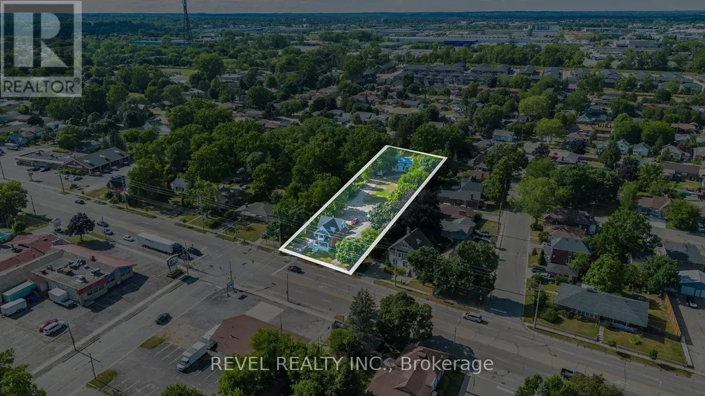 816 Colborne Street East Brantford ON N3S 3S4