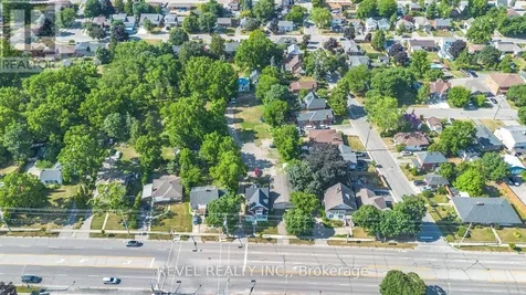 816 Colborne Street East Brantford ON N3S 3S4