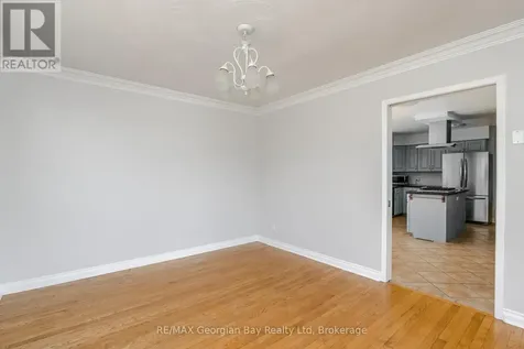 125 Gilwood Park Drive Penetanguishene ON L9M 1Z1