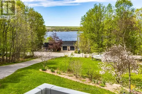 125 Gilwood Park Drive Penetanguishene ON L9M 1Z1