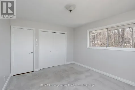 125 Gilwood Park Drive Penetanguishene ON L9M 1Z1