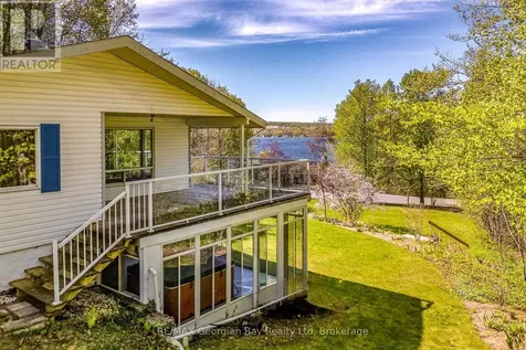 125 Gilwood Park Drive Penetanguishene ON L9M 1Z1