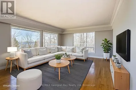 125 Gilwood Park Drive Penetanguishene ON L9M 1Z1