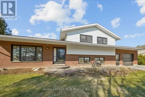 883 30th Street West Georgian Bluffs ON N4K 6V5