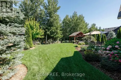 106 High Bluff Lane Blue Mountains ON N0H 2P0