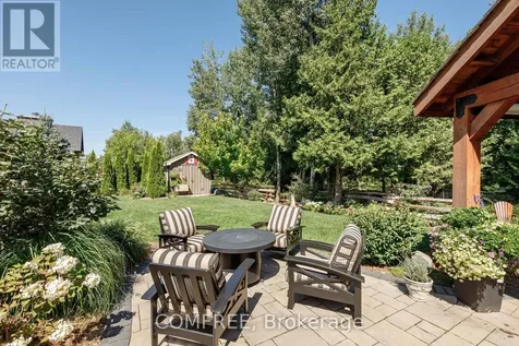 106 High Bluff Lane Blue Mountains ON N0H 2P0