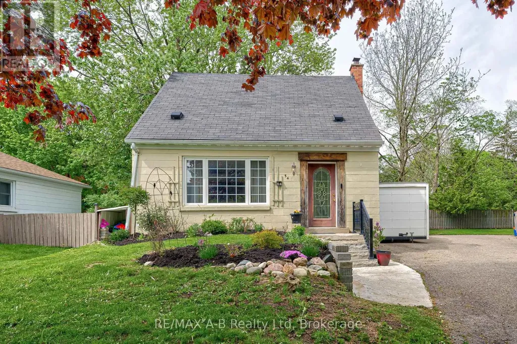 54 Coriano Street Stratford ON N5A 6C3
