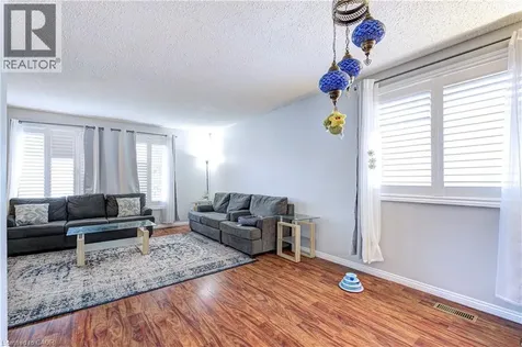 78 Markson Crescent Hamilton ON L8T 4W4