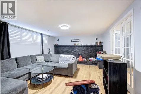 78 Markson Crescent Hamilton ON L8T 4W4