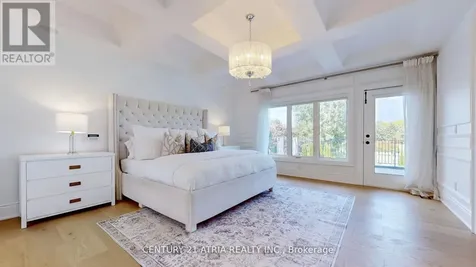 111 Lake Woods Drive Whitchurch-stouffville ON L4A 1P1