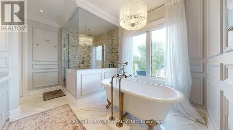 111 Lake Woods Drive Whitchurch-stouffville ON L4A 1P1