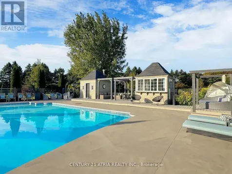 111 Lake Woods Drive Whitchurch-stouffville ON L4A 1P1