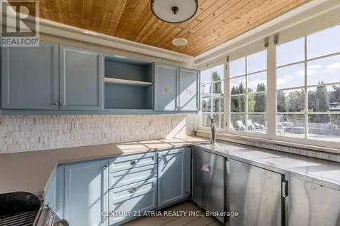 111 Lake Woods Drive Whitchurch-stouffville ON L4A 1P1