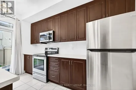 116 Maynooth Court Ottawa ON K2J 6Y4