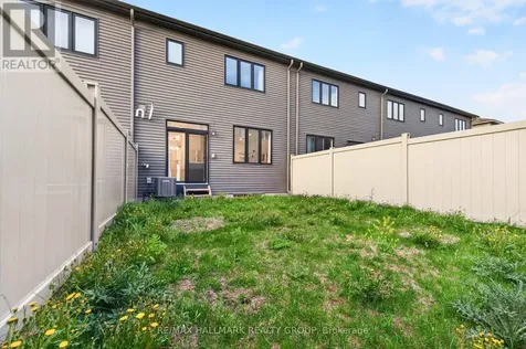 116 Maynooth Court Ottawa ON K2J 6Y4