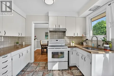 4 Wolmsley Crescent Ottawa ON K2G 1J4